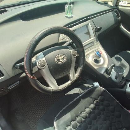 טויוטה פריוס GLI Plug In הייבריד אוט' 1.8 (99 כ"ס) היברידי חשמל / בנזין 2013 למכירה בטבריה