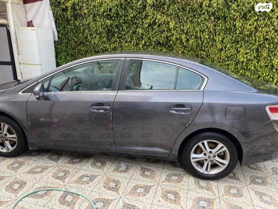 טויוטה אוונסיס אוט' 2.0 (152 כ"ס) [2009-2015] בנזין 2011 למכירה בנהריה