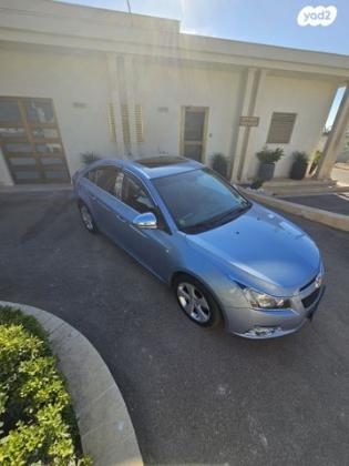 שברולט קרוז LT סדאן אוט' 1.8 (140 כ''ס) בנזין 2011 למכירה ברעננה