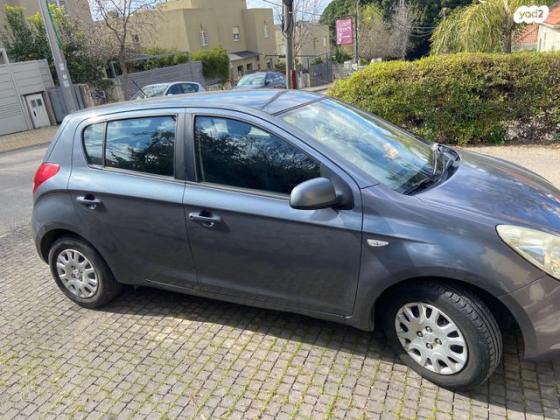 יונדאי i20 GLI אוט' 1.4 (100 כ"ס) בנזין 2010 למכירה בבנימינה גבעת עדה