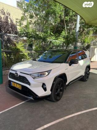 טויוטה RAV4 הייבריד E-motion הייבריד אוט' 2.5 (178 כ''ס) בנזין 2020 למכירה במג'ד אל כרום