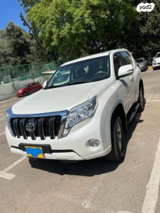 טויוטה לנד קרוזר קצר 4X4 Luxury אוט' דיזל 2.8 (177 כ"ס) דיזל 2016 למכירה ברמת גן