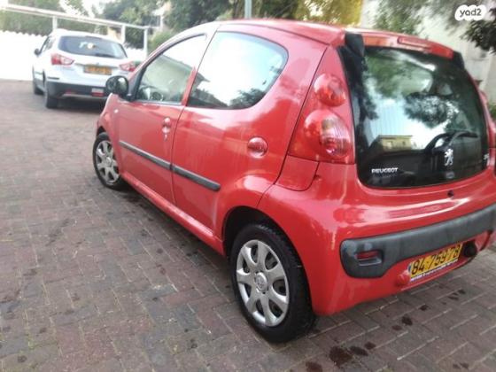 פיג'ו 107 Trendy אוט' 1.0 (70 כ''ס) בנזין 2012 למכירה בראש העין