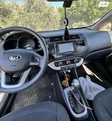 קיה ריו LX סדאן אוט' 1.4 (109 כ''ס) בנזין 2014 למכירה בנתניה