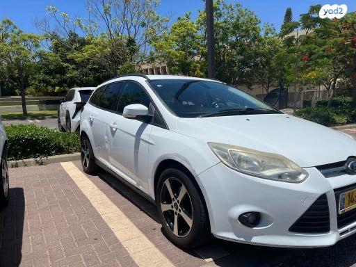 פורד פוקוס Trend סטיישן אוט' 1.6 (125 כ''ס) בנזין 2013 למכירה בהרצליה