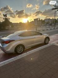 יונדאי i35 Supreme אוט' 1.6 (132 כ''ס) בנזין 2014 למכירה באור יהודה