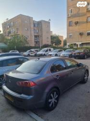 מיצובישי לנסר הדור החדש Invite אוט' 1.5 (109 כ''ס) בנזין 2011 למכי