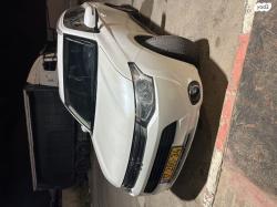 מיצובישי אאוטלנדר Instyle אוט' 7 מק' 2.0 (150 כ"ס) בנזין 2015 למכיר