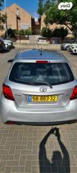 טויוטה יאריס Sol אוט' 1.3 (99 כ"ס) בנזין 2015 למכירה בראש העין