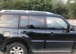 מיצובישי פג'רו ארוך 4X4 Desert אוט' דיזל 7 מק' 3.2 (200 כ"ס) דיזל 201