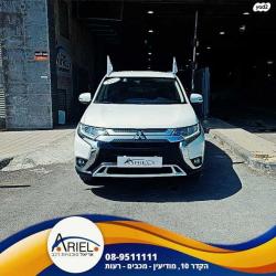 מיצובישי אאוטלנדר Intense אוט' 7 מק' 2.0 (150 כ"ס) בנזין 2019 למכיר