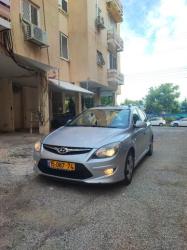 יונדאי i30CW Inspire סטיישן אוט' 1.6 (126 כ''ס) בנזין 2010 למכירה ברא