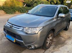 מיצובישי אאוטלנדר Instyle אוט' 7 מק' 2.0 (150 כ"ס) בנזין 2014 למכיר