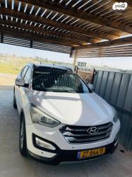 יונדאי סנטה פה 4X4 Supreme אוט' דיזל 7 מק' 2.2 (197 כ"ס) דיזל 2013 למכ