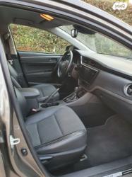 טויוטה קורולה 50th Edition אוט' 1.6 (132 כ"ס) בנזין 2017 למכירה בפתח