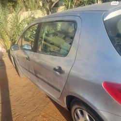 פיג'ו 307 XR טיפטרוניק 1.6 (110 כ"ס) בנזין 2005 למכירה בטירה