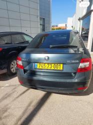 סקודה אוקטביה Ambition אוט' 1.5 (150 כ''ס) בנזין 2019 למכירה בפרדס 