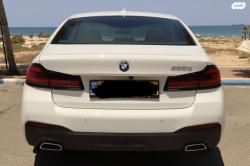 ב.מ.וו סדרה 5 530E IPer M-Sport הייבריד אוט' 2.0 (184 כ''ס) ק'-3 היברידי