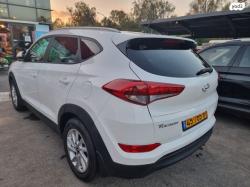 יונדאי טוסון Premium אוט' בנזין 2.0 (155 כ"ס) בנזין 2017 למכירה בח