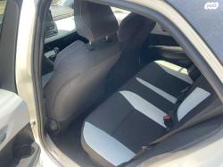 טויוטה קורולה הייבריד Excite Plus הצ'בק אוט' 1.8 (98 כ''ס) בנזין 20