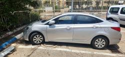 יונדאי i25 Inspire אוט' 1.4 (100 כ''ס) בנזין 2016 למכירה בחיפה