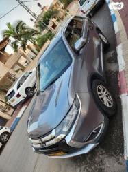 מיצובישי אאוטלנדר Instyle אוט' 7 מק' 2.0 (150 כ"ס) בנזין 2016 למכיר