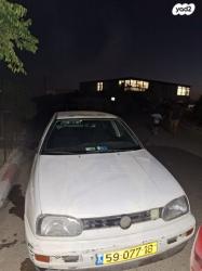 פולקסווגן גולף CL אוט' 1.6 בנזין 1997 למכירה בפדואל