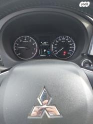 מיצובישי אאוטלנדר Instyle אוט' 7 מק' 2.0 (150 כ"ס) בנזין 2015 למכיר