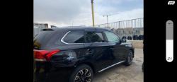 מיצובישי אאוטלנדר PHEV 4X4 Supreme הייבריד אוט' 5 מק' 2.0 (121 כ"ס) ה