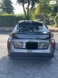 טויוטה פריוס הייבריד אוט' 1.8 (98 כ''ס) בנזין 2016 למכירה בירו