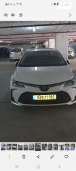 טויוטה קורולה הייבריד Limited סדאן אוט' 1.8 (98 כ''ס) בנזין 2021 ל