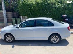 סקודה ראפיד Ambition הצ'בק אוט' 1.0 (95 כ"ס) בנזין 2018 למכירה בתל 