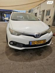טויוטה אוריס הייבריד הייבריד אוט' 1.8 (99 כ''ס) בנזין 2015 למכ