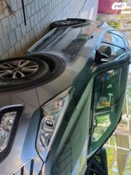 יונדאי סנטה פה 4X4 Supreme אוט' דיזל 7 מק' 2.2 (197 כ"ס) דיזל 2013 למכ