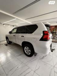 טויוטה לנד קרוזר ארוך TS 7 אוט' 7 מק' דיזל 5 דל' 2.8 (204 כ"ס) דיז