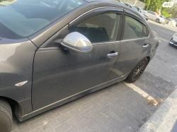 מאזדה g Executive סדאן אוט' 2.0 (147 כ''ס) בנזין 2010 למכירה ביבנה