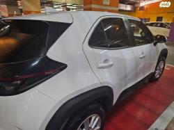 טויוטה יאריס קרוס HSD Eco אוט' 1.5 (92 כ''ס) בנזין 2022 למכירה ברא