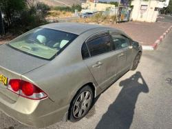 הונדה סיוויק סדאן החדשה LS אוט' 1.8 (140 כ''ס) בנזין 2008 למכירה