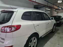 יונדאי סנטה פה 4X4 Luxury אוט' דיזל 7 מק' 2.2 (197 כ''ס) דיזל 2011 למכ