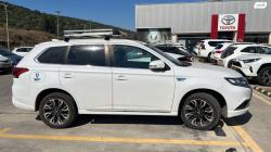 מיצובישי אאוטלנדר PHEV 4X4 Supreme הייבריד אוט' 5 מק' 2.0 (121 כ"ס) ה