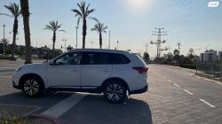 מיצובישי אאוטלנדר Instyle אוט' 7 מק' 2.0 (150 כ"ס) בנזין 2018 למכיר