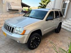 ג'יפ / Jeep גרנד צ'ירוקי 4X4 Laredo אוט' 3.7 (209 כ''ס) בנזין 2010 למכיר