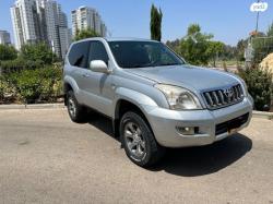 טויוטה לנד קרוזר קצר 4X4 STD אוט' דיזל 3.0 (173 כ''ס) דיזל 2009 למכ