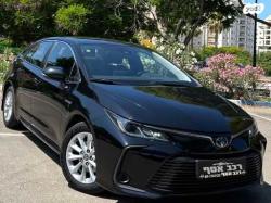 טויוטה קורולה הייבריד Sun סדאן אוט' 1.8 (98 כ''ס) בנזין 2019 למכ