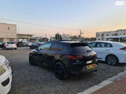 סיאט לאון FR אוט' 3 דל' 1.8 (180 כ"ס) בנזין 2015 למכירה בבאקה אל ע