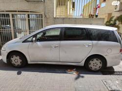 מיצובישי גרנדיס Comfort אוט' 2.4 (165 כ''ס) בנזין 2008 למכירה בבית