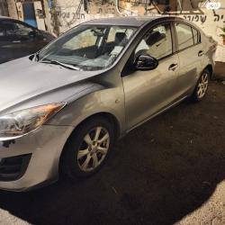 מאזדה i Comfort סדאן אוט' 1.6 (105 כ''ס) [2009-2012] בנזין 2010 למכירה בת