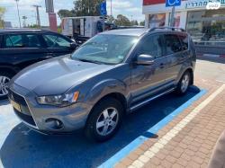 מיצובישי אאוטלנדר Instyle אוט' 5 מק' 2.0 (147 כ"ס) בנזין 2012 למכיר