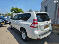 טויוטה לנד קרוזר ארוך 4X4 Luxury אוט' דיזל 7 מק' 2.8 (177 כ"ס) דיזל