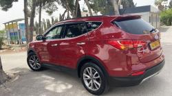 יונדאי סנטה פה 4X4 Supreme אוט' בנזין 7 מק' 2.4 (192 כ"ס) בנזין 2013 ל